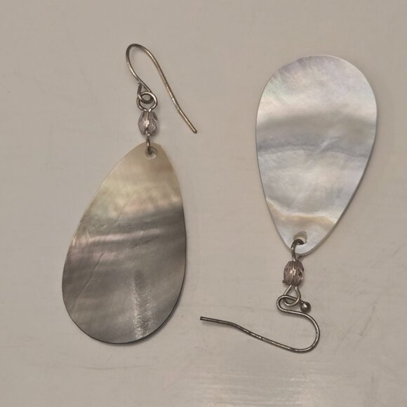 Women's Handmade Mother-of-Pearl Iridescent Teardrop Earrings - SML - NWOT - Picture 5 of 10